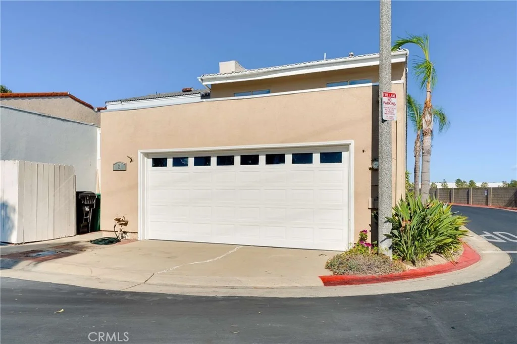 Photo of 2 Windjammer Court