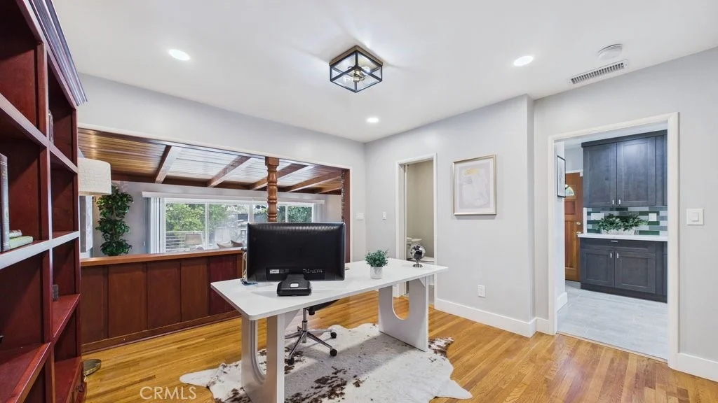 Photo of 2120 Roosevelt