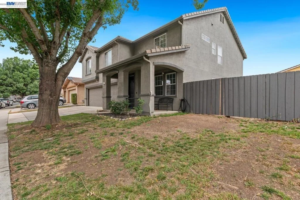 Photo of 632 Skimmer Dr