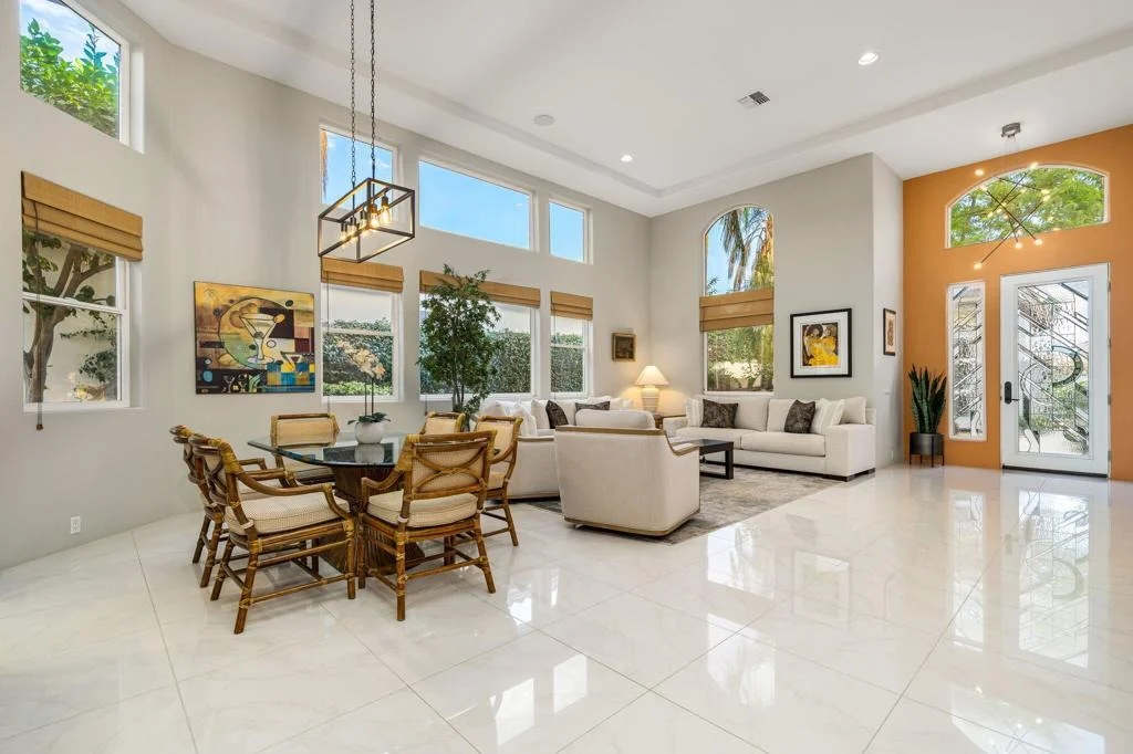 Photo of 78648 Cabrillo Way