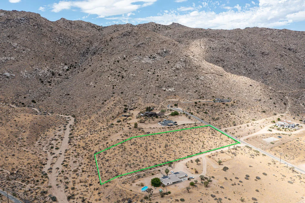 Photo of 8021 Wesley Road