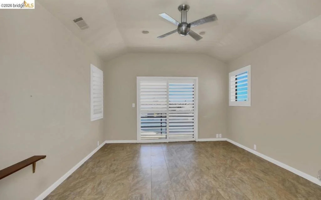 Photo of 1957 Dolphin Pl