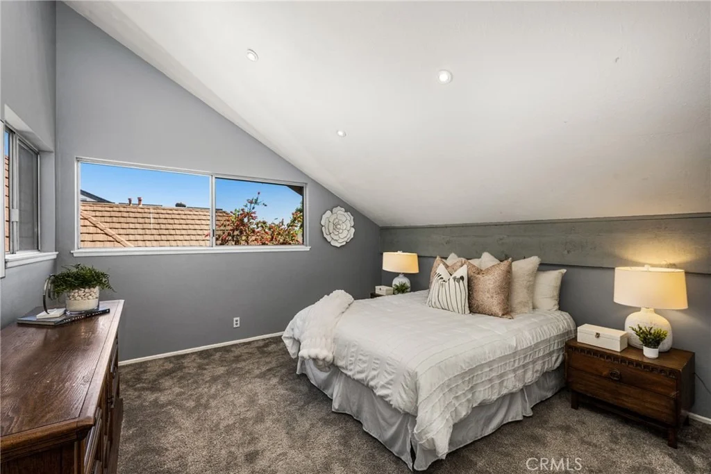 Photo of 4051 Salacia