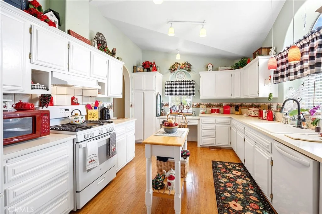 Photo of 1645 Pear Tree Court