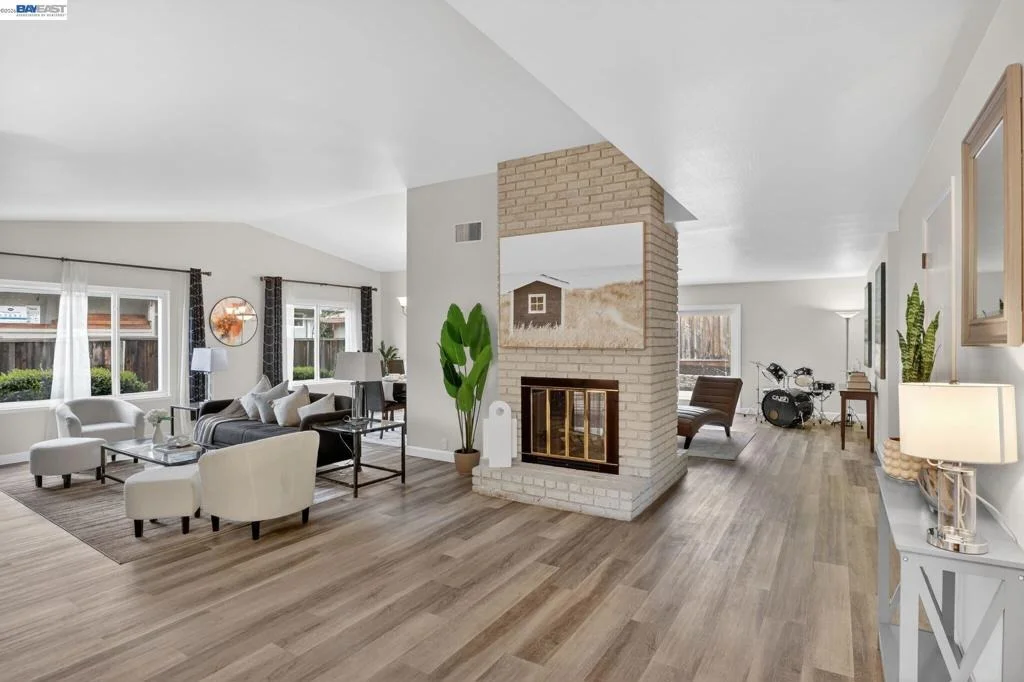 Photo of 3211 De Anza Pl