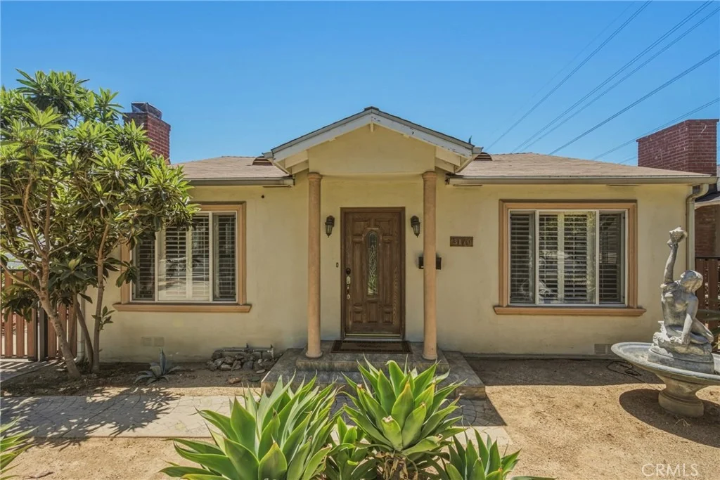 Photo of 3170 E Orange Grove