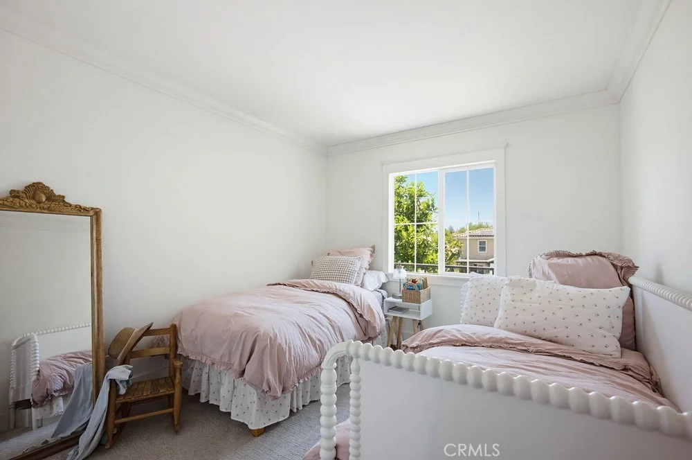 Photo of 39237 Seraphina