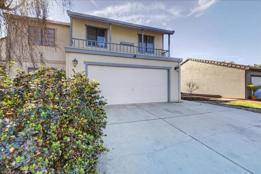 Photo of 561 Powell Street