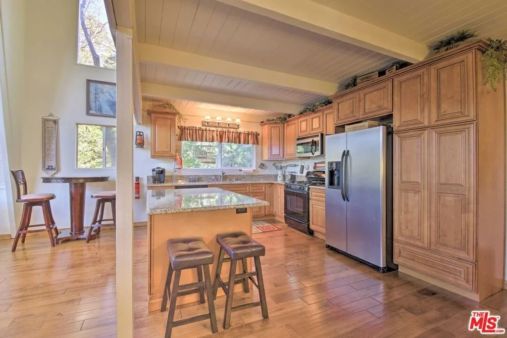 Photo of 888 Grass Valley Road