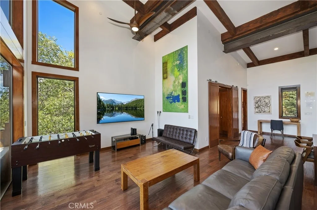 Photo of 43669 Ridge Crest