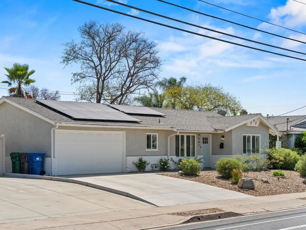Photo of 9561 Carlton Hills Boulevard