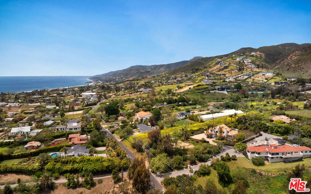 Photo of 29675 Harvester Road