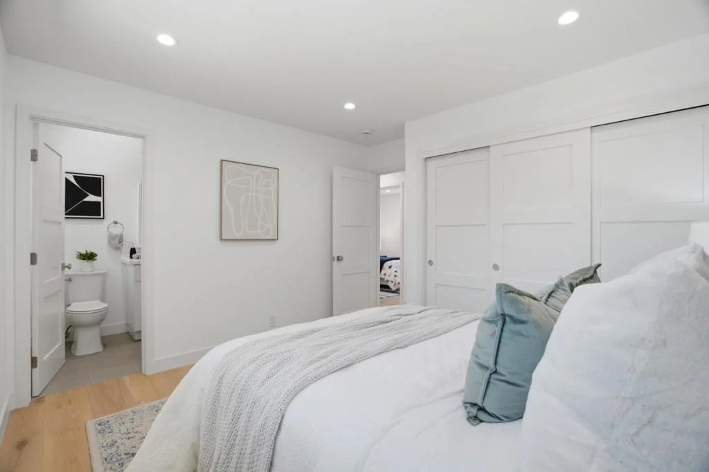Photo of 957 Amstutz Drive