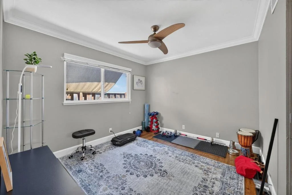 Photo of 294 Nadine Street