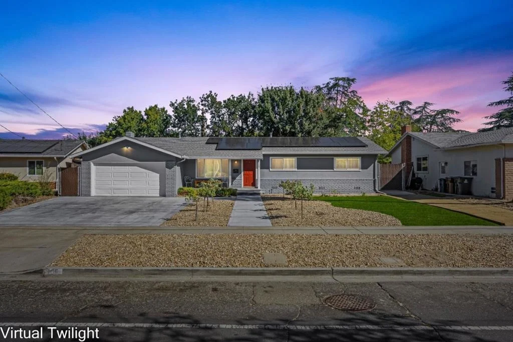 Photo of 105 Ridgerock Drive