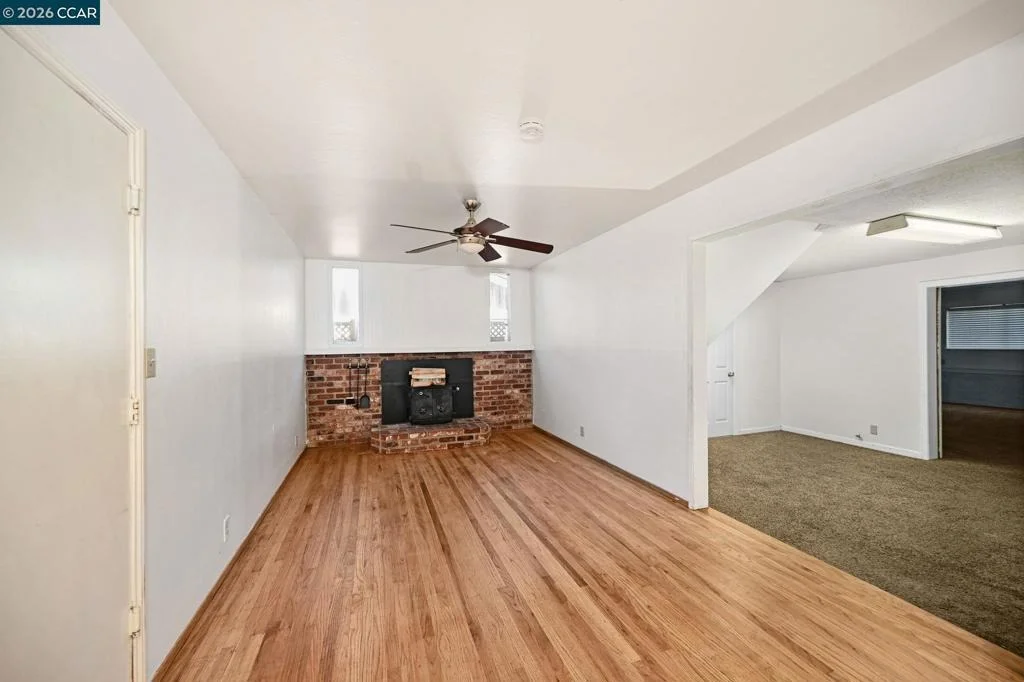Photo of 1402 Canterbury Dr
