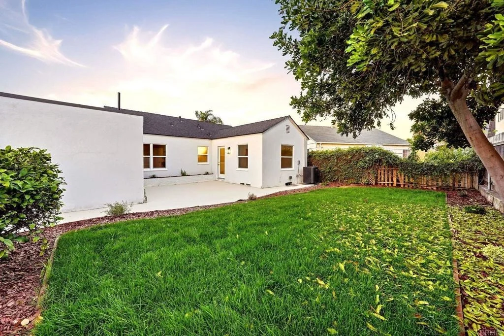 Photo of 4592 CONTOUR BLVD