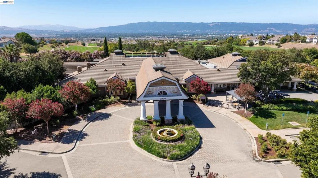 Photo of 4972 GRAYHAWK CT.