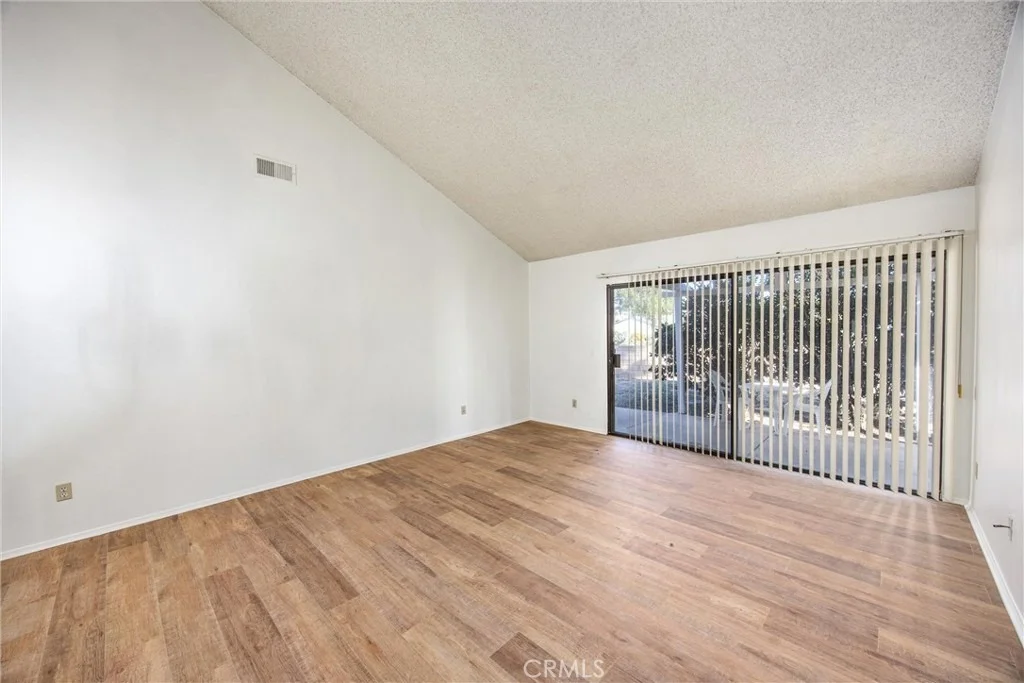 Photo of 1997 S Starfire Ave
