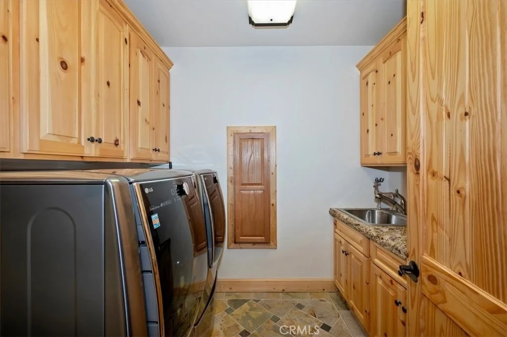 Photo of 438 Starlight Circle