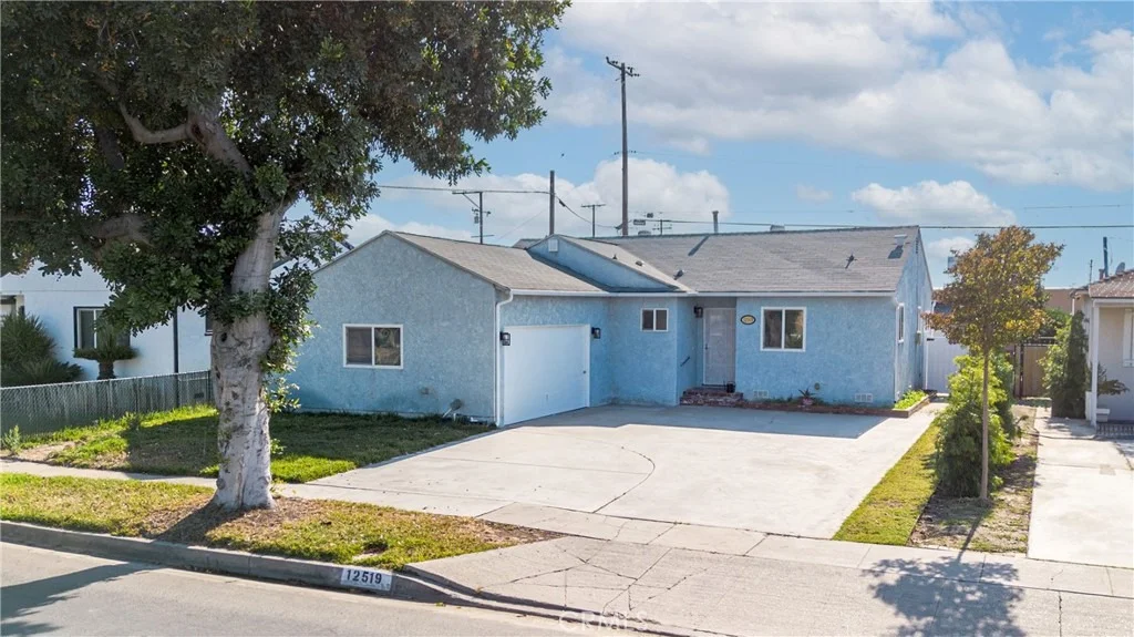 Photo of 12519 Roseton