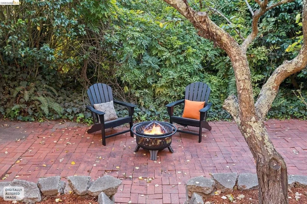 Photo of 752 Grizzly Peak Blvd