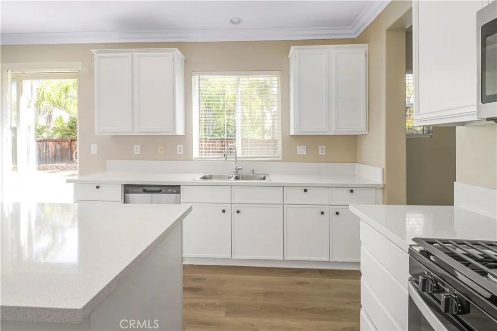 Photo of 33558 Iris Lane