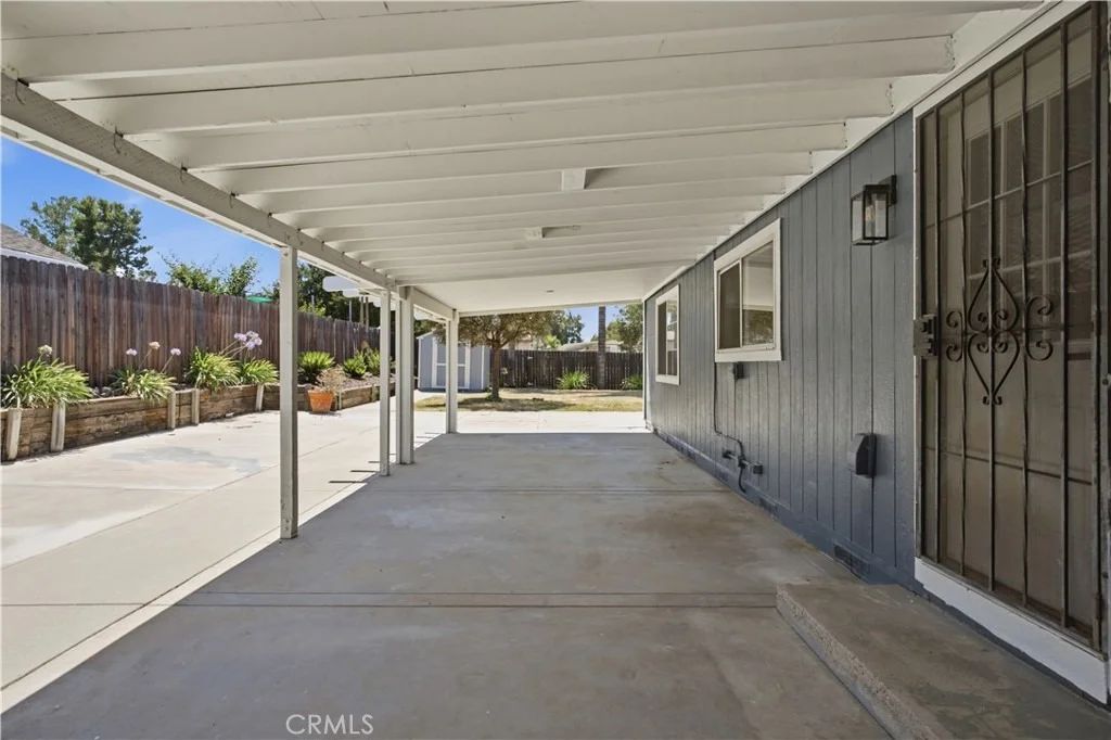 Photo of 33455 Hidden Hollow Drive