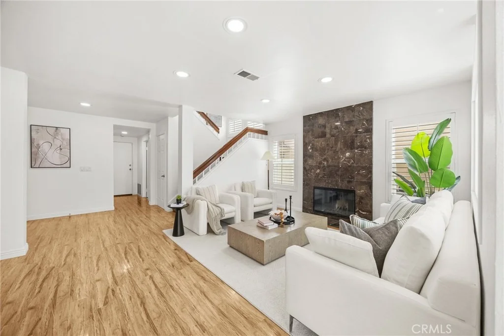 Photo of 19 Tiara