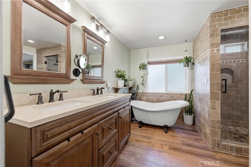 Photo of 8246 Escondido Canyon Road