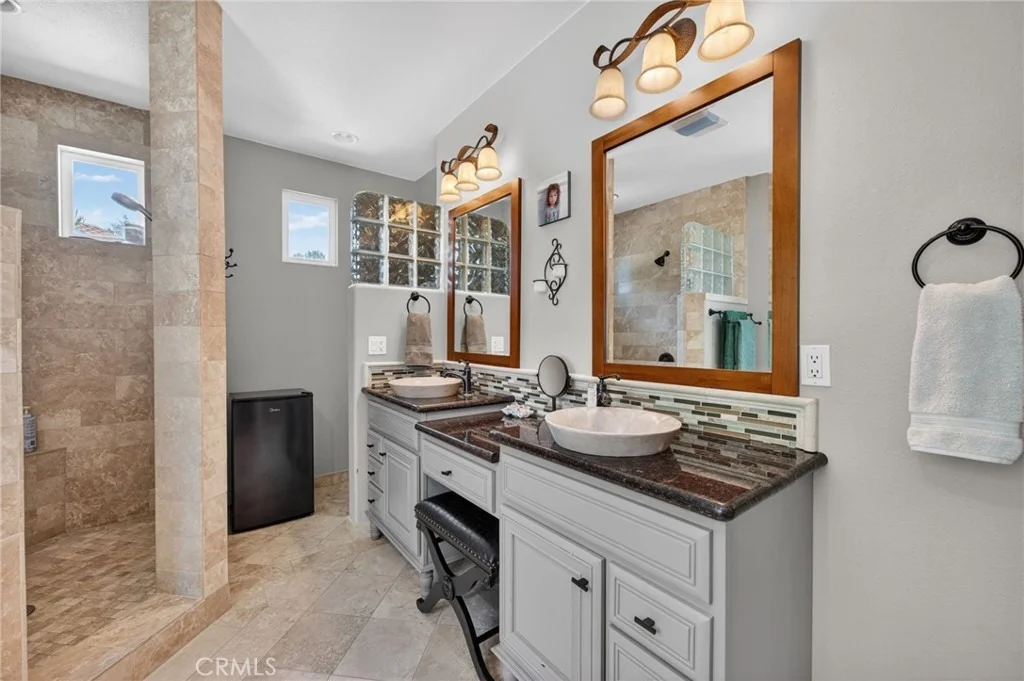 Photo of 40639 Baccarat Road
