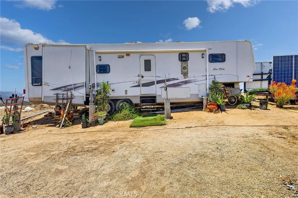 Photo of 41720 Oak Canyon Road