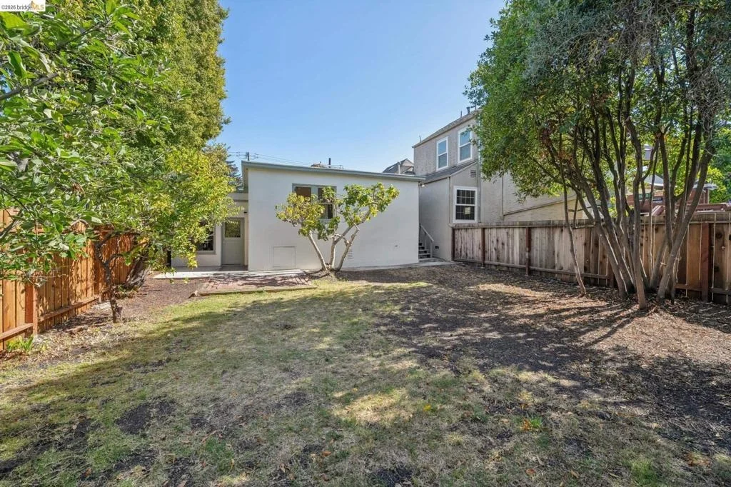 Photo of 736 Key Route Blvd