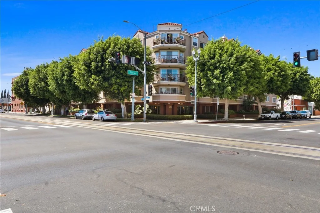 Photo of 801 Pine Ave. #310