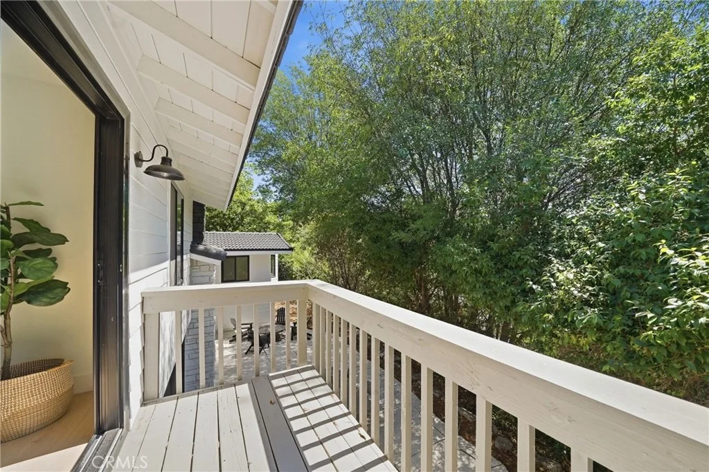 Photo of 2973 Lakeview Way