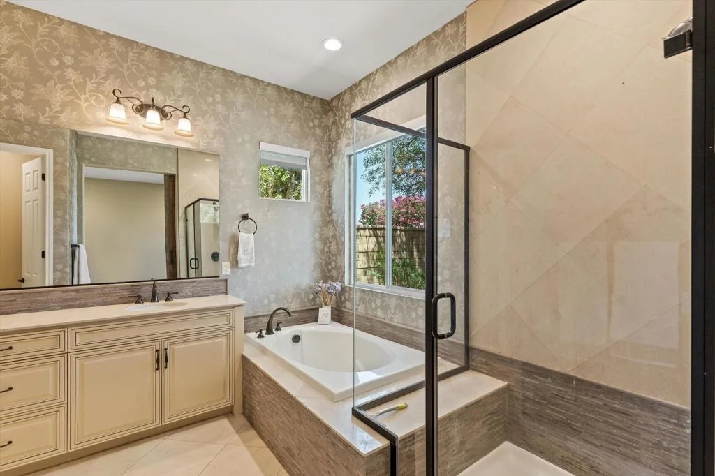 Photo of 43038 Ascona Lane