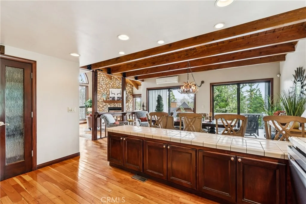 Photo of 892 Nadelhorn Drive