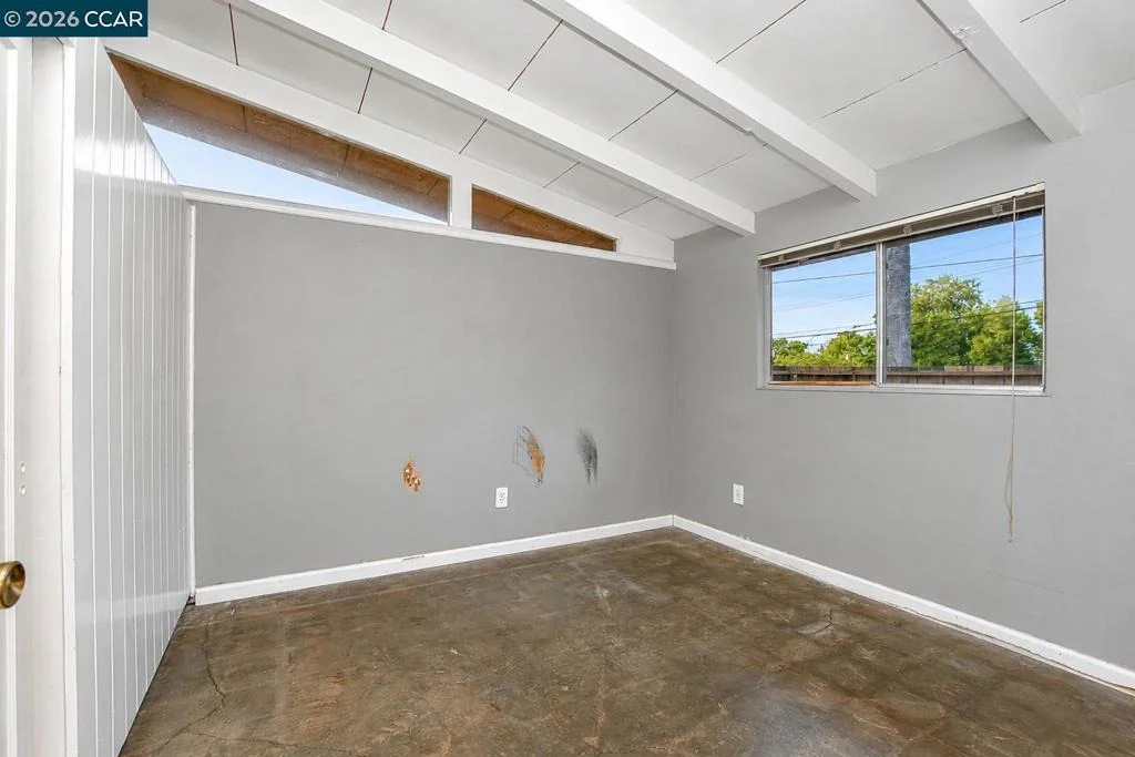 Photo of 3214 Pine St.
