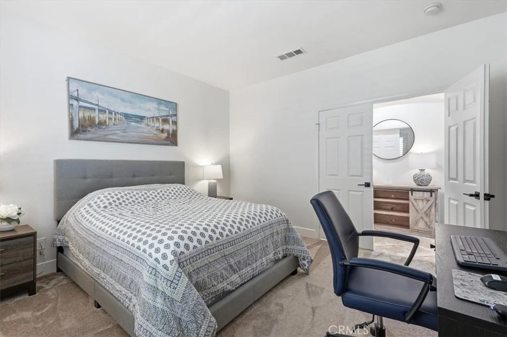 Photo of 33849 Pegase Court