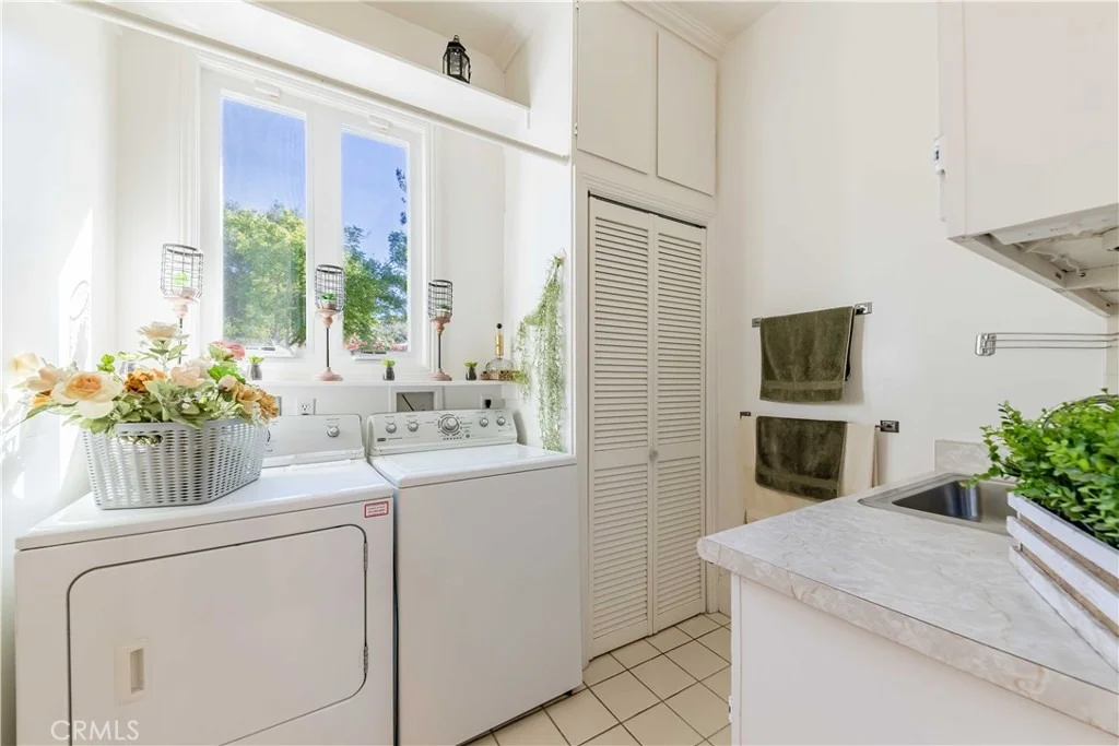 Photo of 40340 Sandia Creek Dr