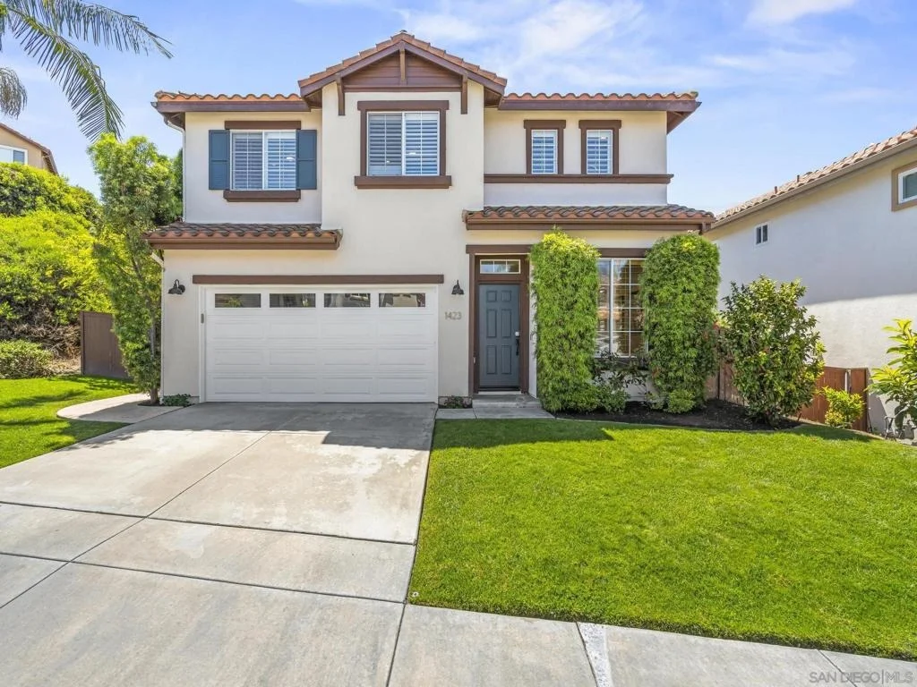 Photo of 1423 Sapphire