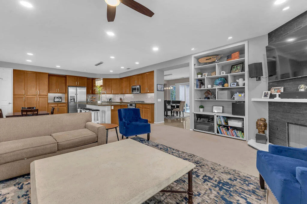 Photo of 42795 Ponte Court