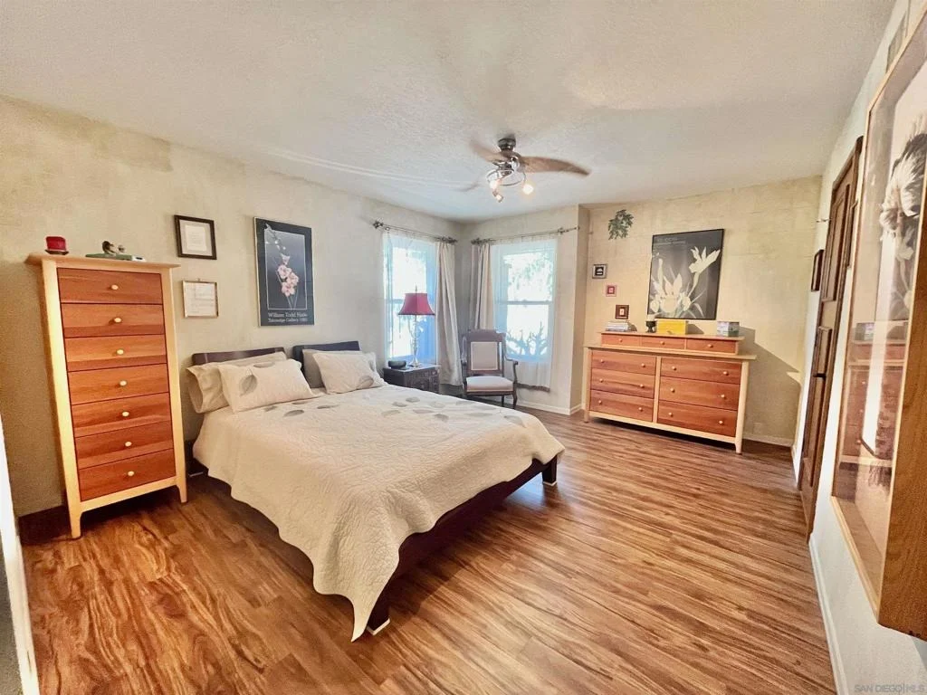 Photo of 5346 Grandridge Rd