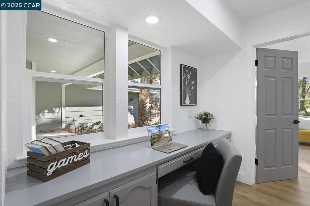 Photo of 5181 Winding Way