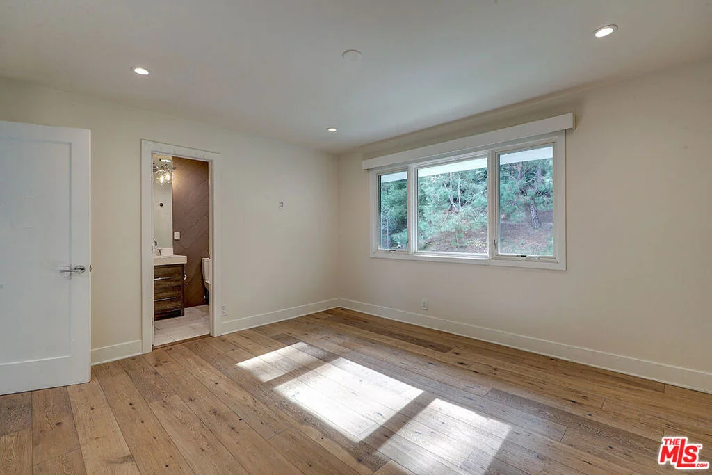 Photo of 10832 Wrightwood Lane