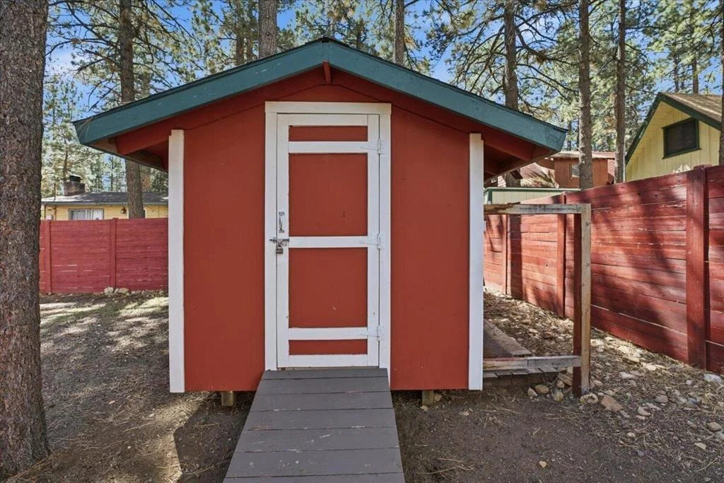 Photo of 306 Victoria Lane