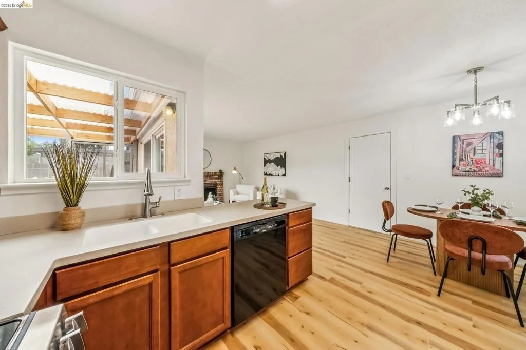 Photo of 50 Sharon Dr