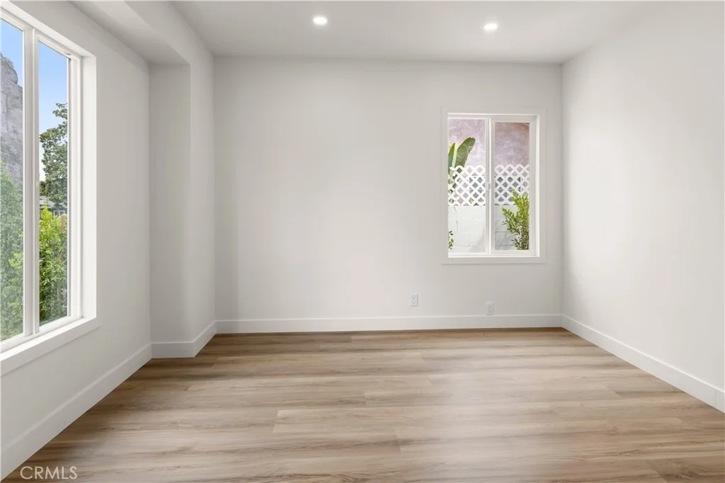 Photo of 8759 Snowden Ave.