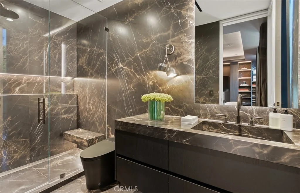 Photo of 7 Sailview