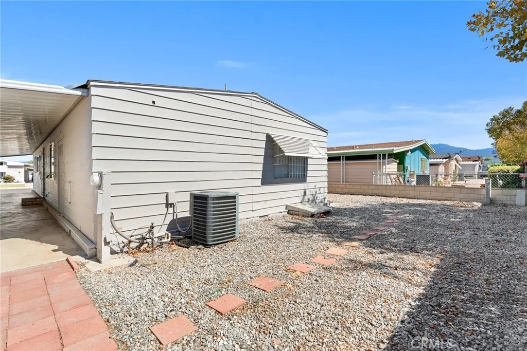 Photo of 1585 Cabrillo Drive